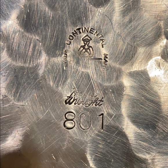 ~Trade Continental Mark~ Rosebud Crumb Keeper - Picture 3 of 3